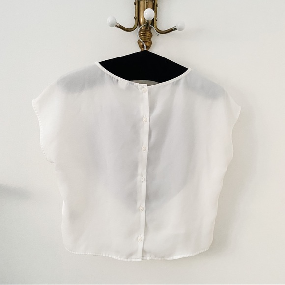 H&M Heart Crop Top - Picture 2 of 2